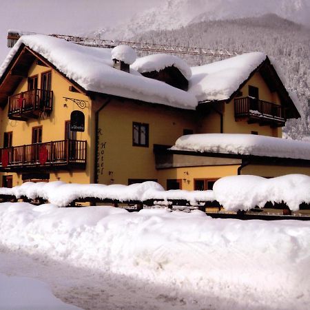 Hotel La Ginestra Cesana Torinese Zewnętrze zdjęcie