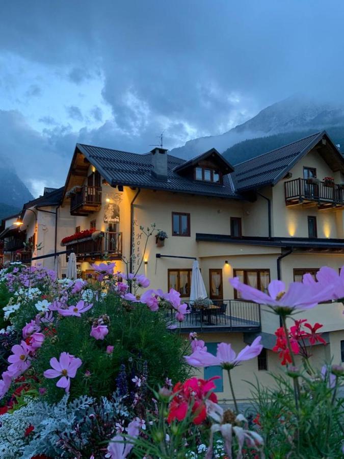 Hotel La Ginestra Cesana Torinese Zewnętrze zdjęcie