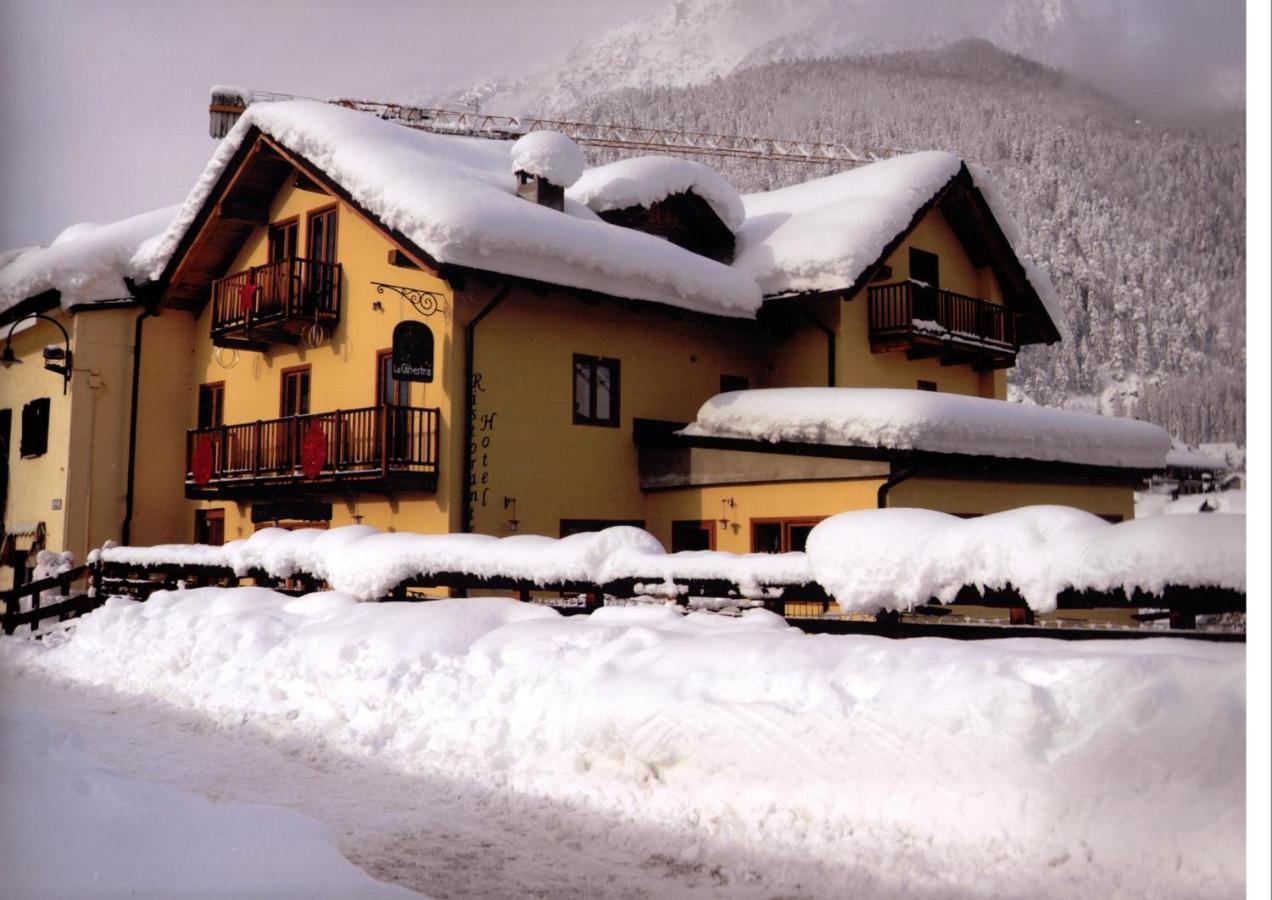 Hotel La Ginestra Cesana Torinese Zewnętrze zdjęcie